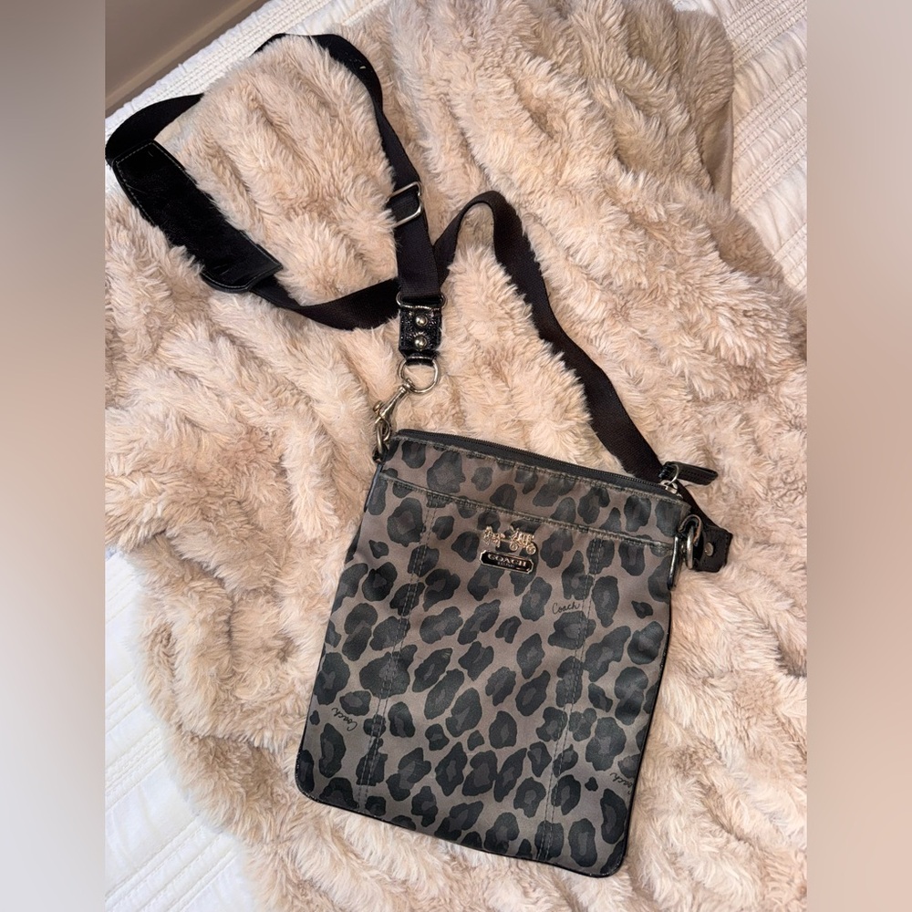 Coach crossbody